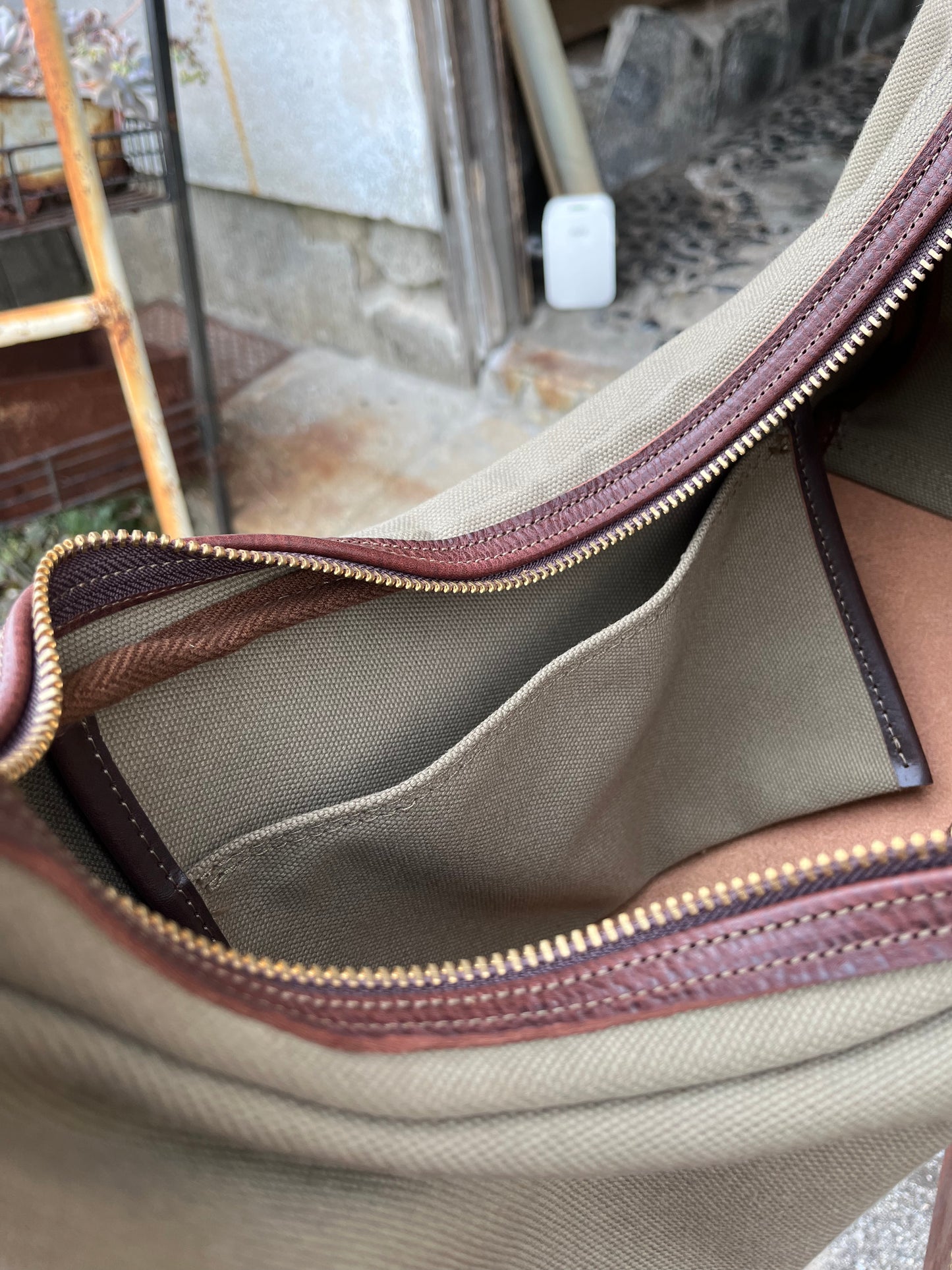 canbas  leather bag